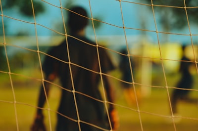 مانشستر يونايتد يتفوق على توتنهام بنتيجة 3-0 في مباراة مثيرة